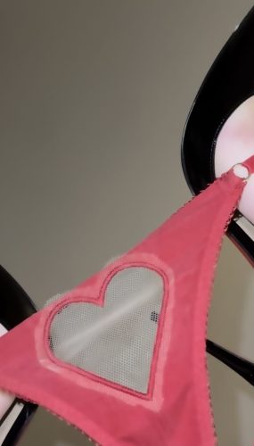 【微-密】保守的二舅妈-性感粉色桃心 [15P-13M]