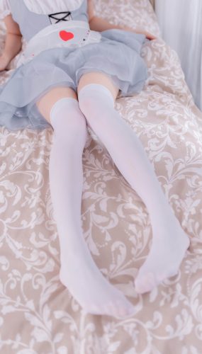 Kitaro_绮太郎：邻家的小姐姐 写真合集